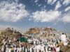 HUKUM BERPUASA ARAFAH BERBEDA DENGAN HARI WUKUF DI ARAFAH