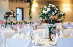 HUKUM MENGHADIRI WALIMAH TANPA UNDANGAN