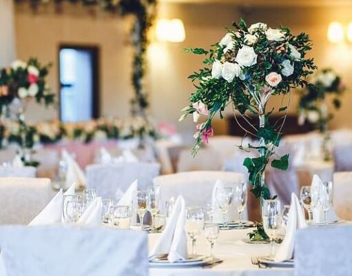 HUKUM MENGHADIRI WALIMAH TANPA UNDANGAN