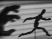 HUKUM MENIMBULKAN KETAKUTAN DI MASYARAKAT