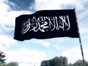 KEMUDHARATAN YANG TIMBUL DALAM PERJUANGAN MENEGAKKAN KHILAFAH, TIDAK DAPAT MENJADI ALASAN UNTUK MENOLAK KHILAFAH