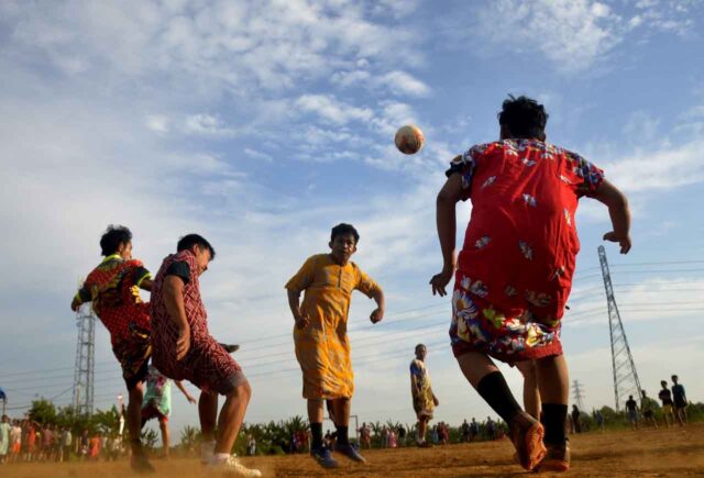 DAster bola
