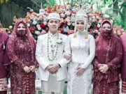 FOTO BERSAMA KEDUA MEMPELAI DENGAN ORANG TUA MASING-MASING