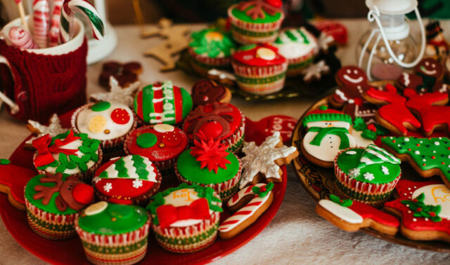 huku kue natal aljawi