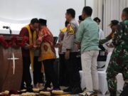 HUKUM MENGHADIRI OPEN HOUSE NATALAN